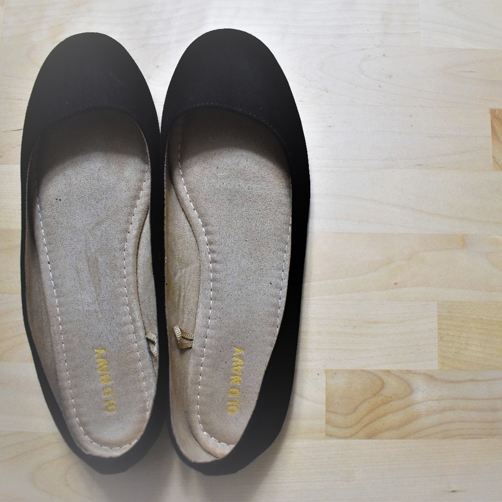 Old Navy Black Flats